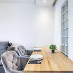 Cozy Quiet With A Balcony