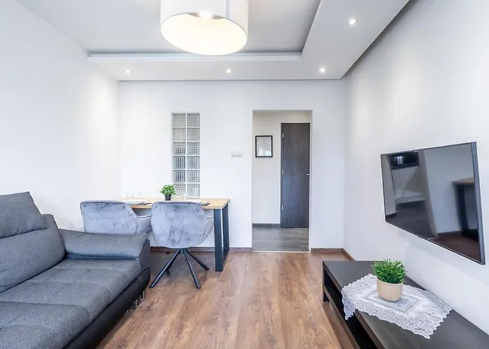 Apartament Cozy Quiet With A Balcony *